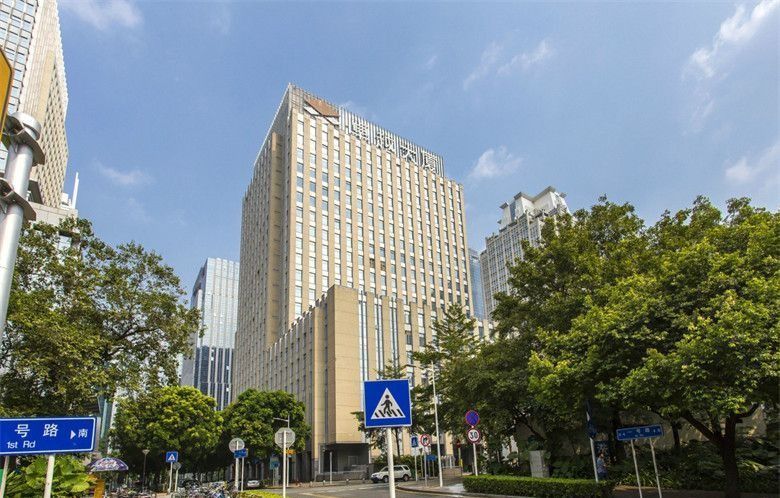 福田中心区卓越大厦物业租售，欢迎咨询！(图1)