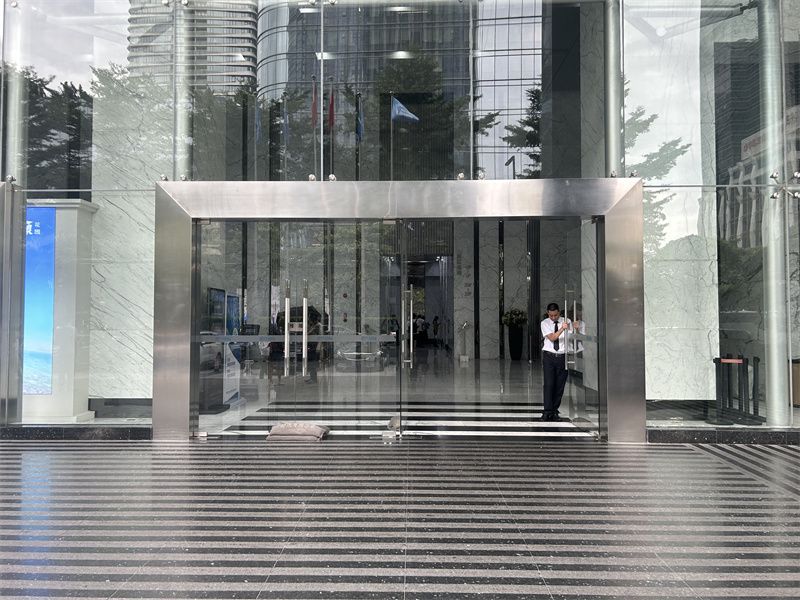 深圳市现代国际商务大厦写字楼出租(图3)