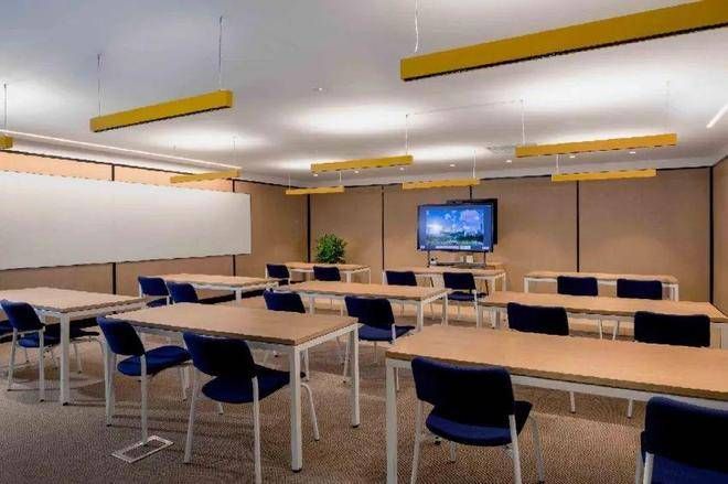 福田CBD的这栋写字楼竞然能10个月免租！！(图15)